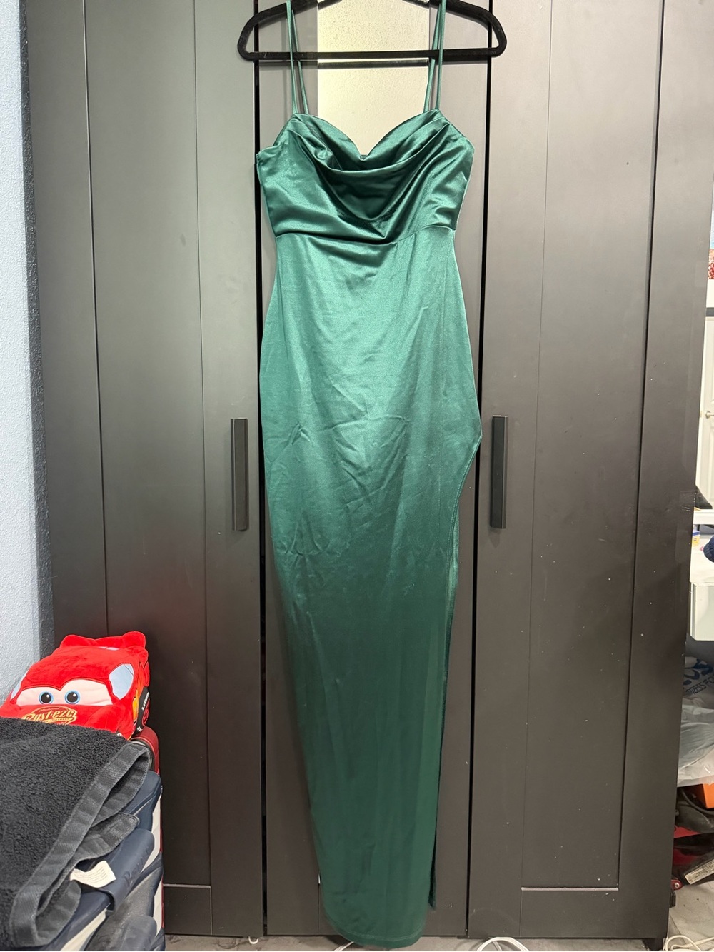 Windsor Emerald Green Cowl Neck Maxi Dress